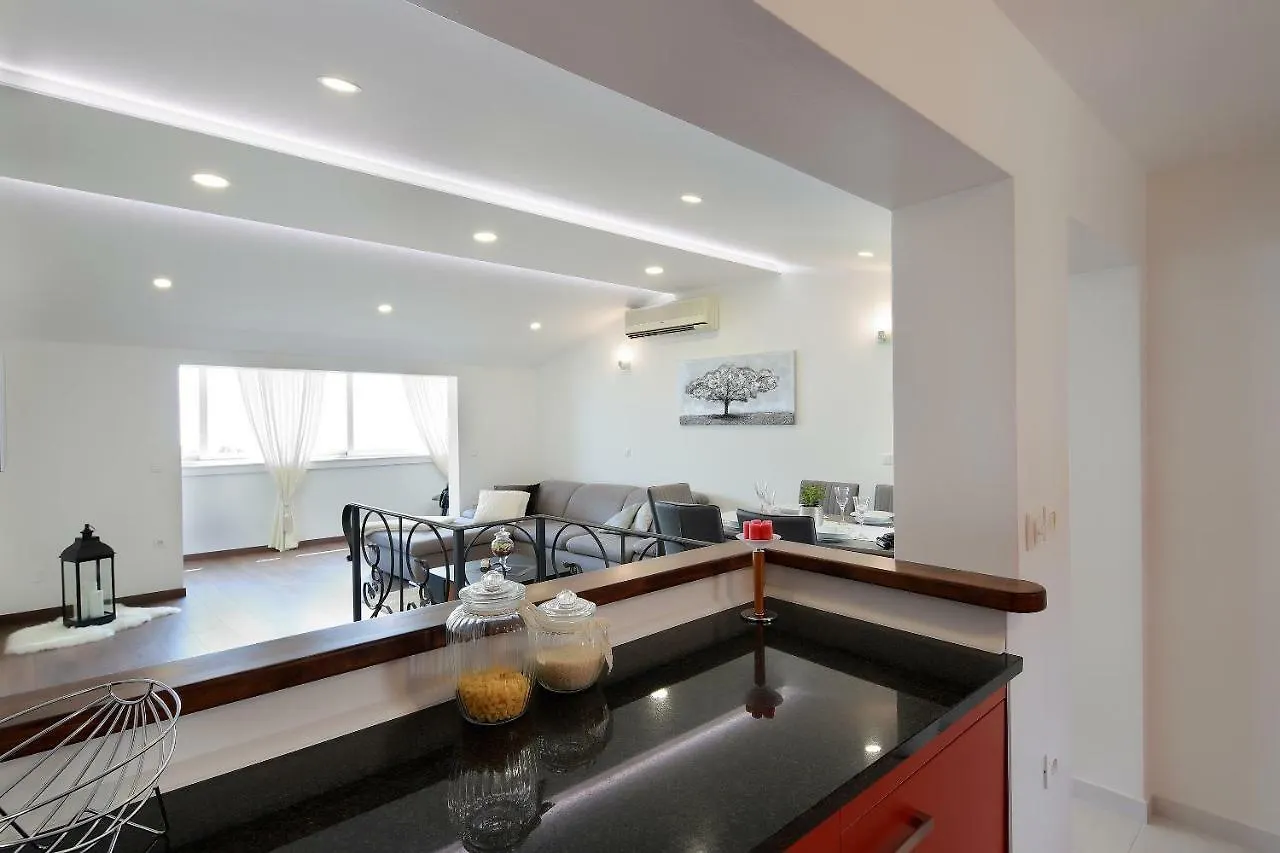 Lux Seaview Apartment Poljane Icici